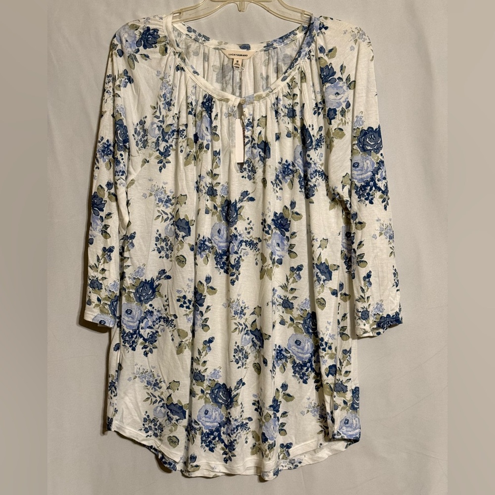 NWT Lucky Brand Cream Tunic with Blue Floral Print Size 1X